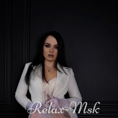 Жалаңаш кеуделер күні